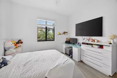 14541 SW 16th St, Miami, FL 33175 - Photo 39