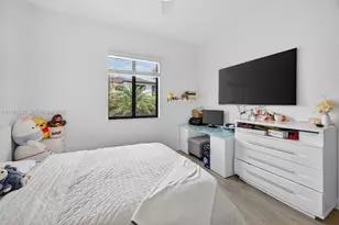 14541 SW 16th St, Miami, FL 33175 - Photo 39