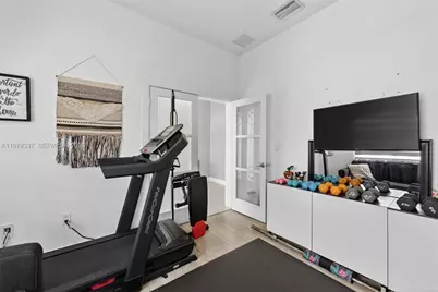 14541 SW 16th St, Miami, FL 33175 - Photo 45