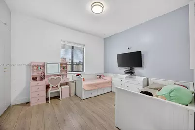 14541 SW 16th St, Miami, FL 33175 - Photo 29