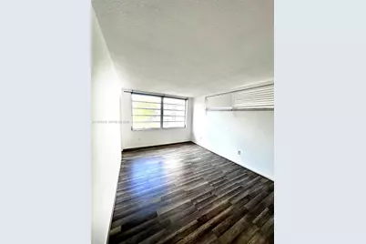 1501 NE 191st St #C312, Miami, FL 33179 - Photo 5