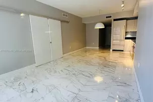 1010 Brickell Ave, Miami, FL 33131 - Photo 3