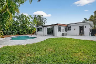 425 NE 114th St #0, Miami, FL 33161 - Photo 37