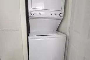 8215 SW 152nd Ave, Miami, FL 33193 - Photo 5