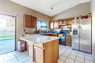 15255 SW 99th Ct, Miami, FL 33157 - Photo 5