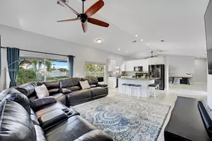 3833 Cypress Lake Dr, Lake Worth, FL 33467 - Photo 11