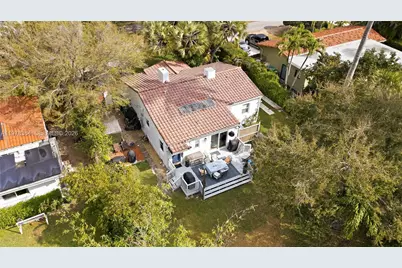 640 NE 115th St, Biscayne Park, FL 33161 - Photo 25