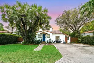 640 NE 115th St, Biscayne Park, FL 33161 - Photo 1