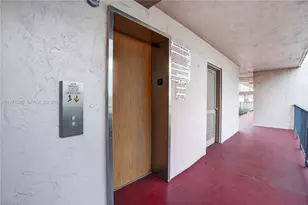 2821 Somerset Dr, Lauderdale Lakes, FL 33311 - Photo 15