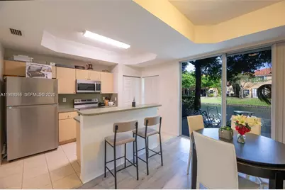 4942 Windward Way #1306, Dania Beach, FL 33312 - Photo 5