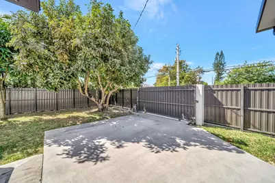 7470 SW 37th St, Miami, FL 33155 - Photo 31