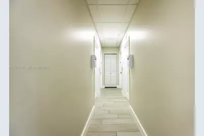 10200 NW 25th St, Doral, FL 33172 - Photo 13