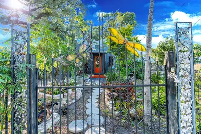 2361 SW 18th Ave, Fort Lauderdale, FL 33315 - Photo 3