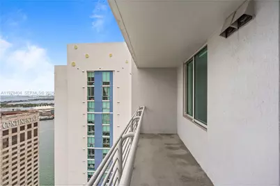 325 S Biscayne Bl #4324, Miami, FL 33131 - Photo 5