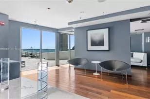 325 S Biscayne Bl, Miami, FL 33131 - Photo 51