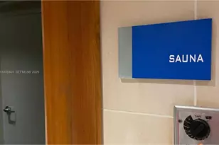 325 S Biscayne Bl, Miami, FL 33131 - Photo 59