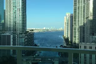 31 SE 5th St, Miami, FL 33131 - Photo 1