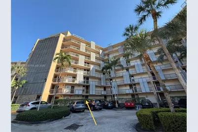 3301 N Country Club Dr #106, Aventura, FL 33180 - Photo 1