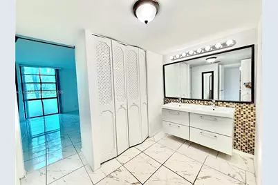 3301 N Country Club Dr #106, Aventura, FL 33180 - Photo 7