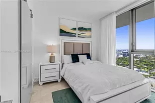 121 NE 34th St, Miami, FL 33137 - Photo 21