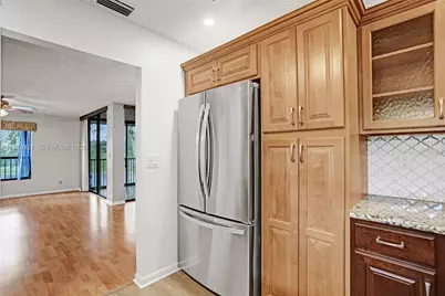 2541 N Carambola Cir N #1832, Coconut Creek, FL 33066 - Photo 5