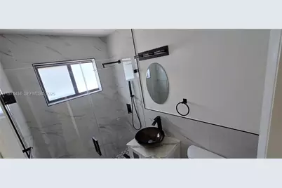 2731 SW 29th Ave, Miami, FL 33133 - Photo 15