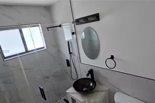 2731 SW 29th Ave, Miami, FL 33133 - Photo 15