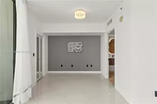 350 S Miami Ave, Miami, FL 33130 - Photo 17