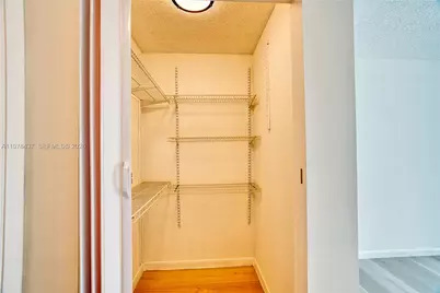 10829 NW 3rd Ct #B12L, Pembroke Pines, FL 33026 - Photo 25