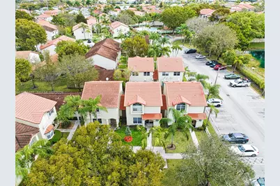 10829 NW 3rd Ct #B12L, Pembroke Pines, FL 33026 - Photo 29