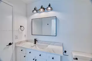 10829 NW 3rd Ct, Pembroke Pines, FL 33026 - Photo 23