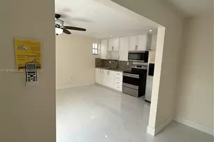 11690 SW 185th St, Miami, FL 33157 - Photo 5