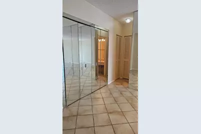 1980 S Ocean Dr #14L, Hallandale Beach, FL 33009 - Photo 5