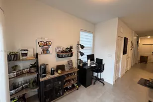 2604 SE 19th St, Homestead, FL 33035 - Photo 5