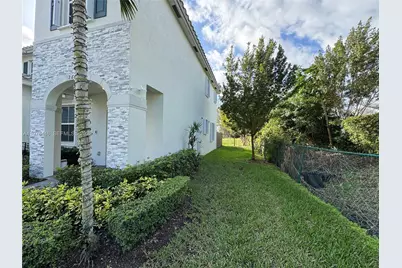 2604 SE 19th St, Homestead, FL 33035 - Photo 39