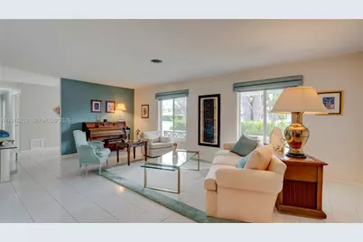 8955 SW 85th Ter, Miami, FL 33173 - Photo 3