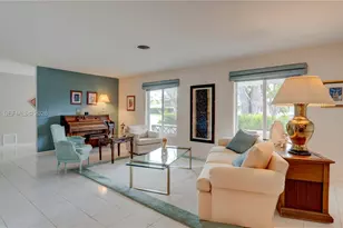 8955 SW 85th Terrace, Miami, FL 33173 - Photo 3