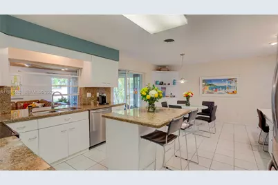 8955 SW 85th Ter, Miami, FL 33173 - Photo 11