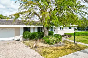 8955 SW 85th Terrace, Miami, FL 33173 - Photo 1