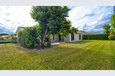 8955 SW 85th Ter, Miami, FL 33173 - Photo 27