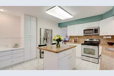 8955 SW 85th Ter, Miami, FL 33173 - Photo 7