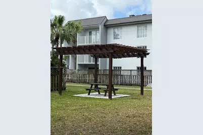 5122 NW 79th Ave #304, Doral, FL 33166 - Photo 11