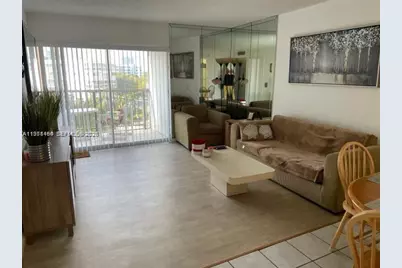 201 178th Dr #533, Sunny Isles Beach, FL 33160 - Photo 3