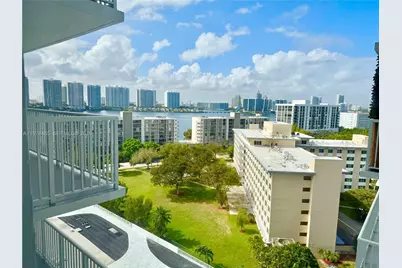 231 174th St #1501, Sunny Isles Beach, FL 33160 - Photo 3