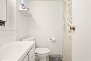 1000 Parkview Dr, Hallandale Beach, FL 33009 - Photo 11