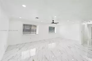 4861 NW 5th St, Plantation, FL 33317 - Photo 13