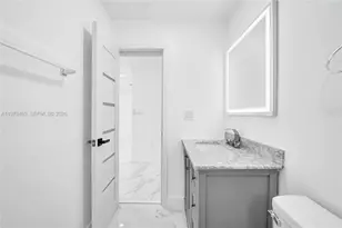 4861 NW 5th St, Plantation, FL 33317 - Photo 49