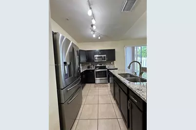 133 SE 28th Ter #8, Homestead, FL 33033 - Photo 15