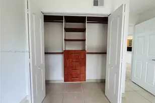 570 S Park Rd, Hollywood, FL 33021 - Photo 53