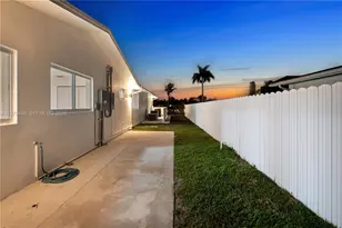 11012 SW 117th St, Miami, FL 33176 - Photo 87